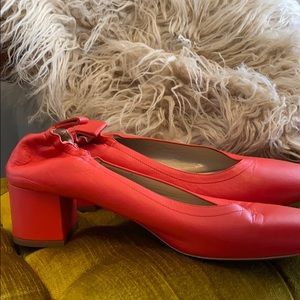 EVERLANE red heels—